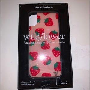 Stawberry Wildflower X/XS Case